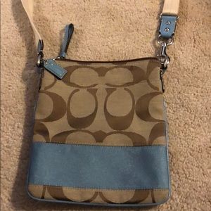 Coach Bags - Coach Crossbody Purse Coach Bags - Coach Crossbody Purse